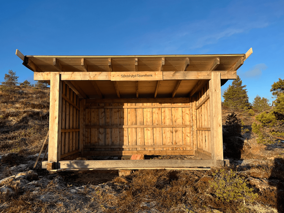 Gapahuken opp mot Blåheia